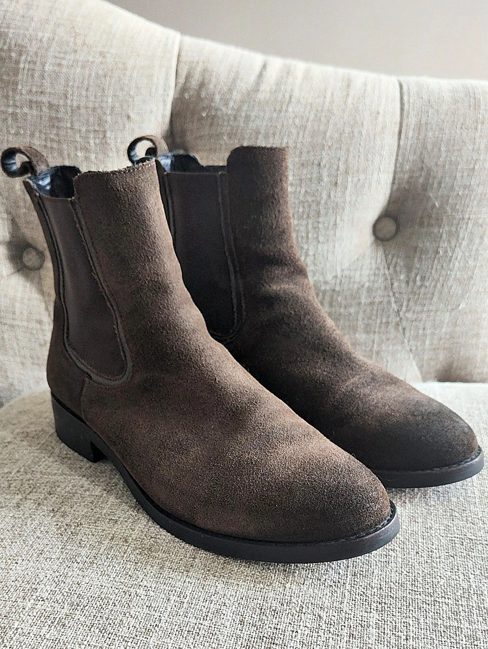 Thursday Boot Co. Duke Chelsea Boot. Suede Leather Brown US 8.5